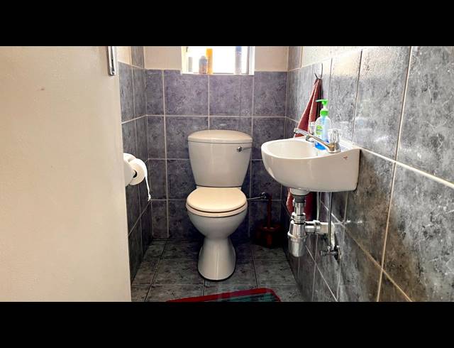 4 BEDROOM HOUSE FOR SALE IN DALPARK EXT 1